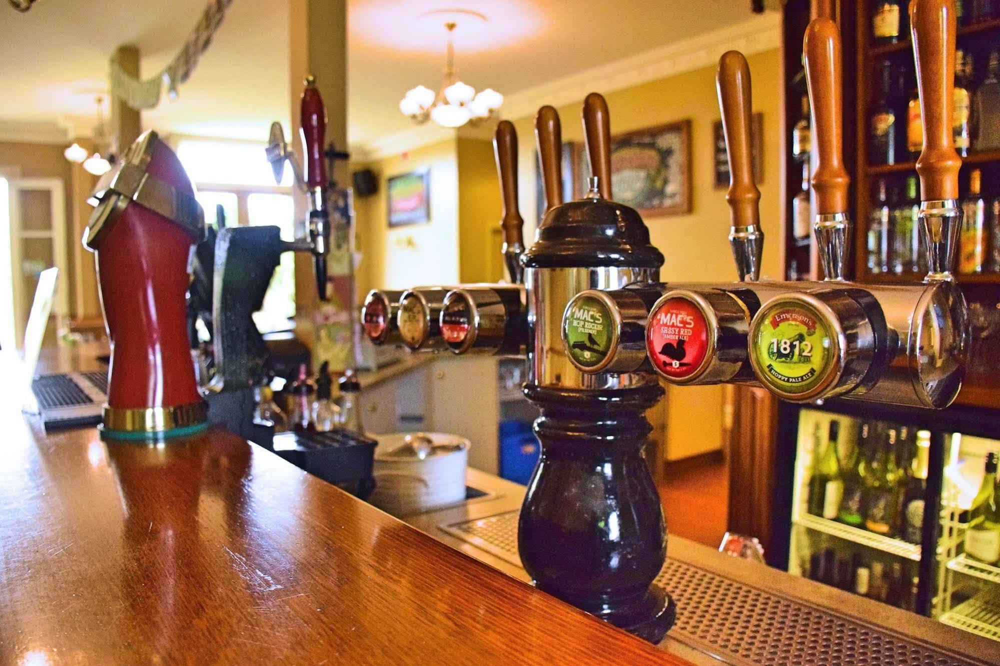 The Prince Albert Backpackers & Bar Нелсън Екстериор снимка