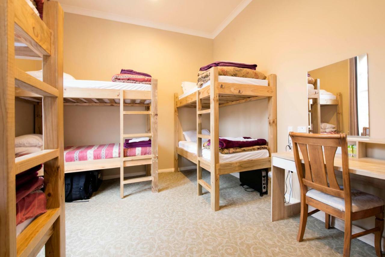 The Prince Albert Backpackers & Bar Нелсън Екстериор снимка