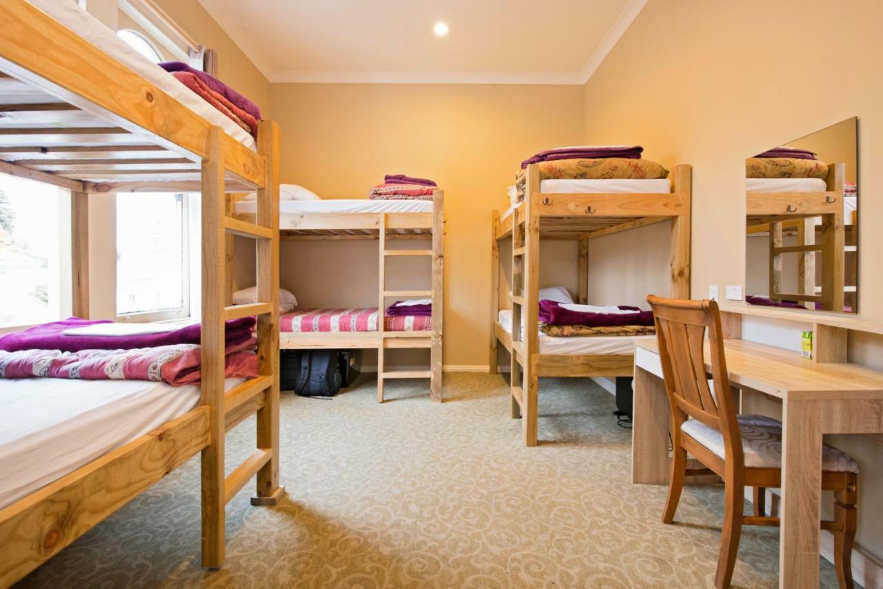 The Prince Albert Backpackers & Bar Нелсън Екстериор снимка
