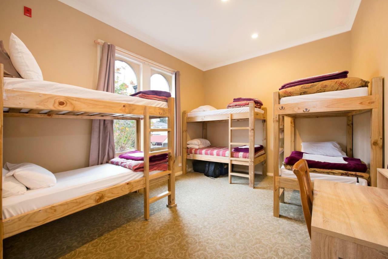The Prince Albert Backpackers & Bar Нелсън Екстериор снимка